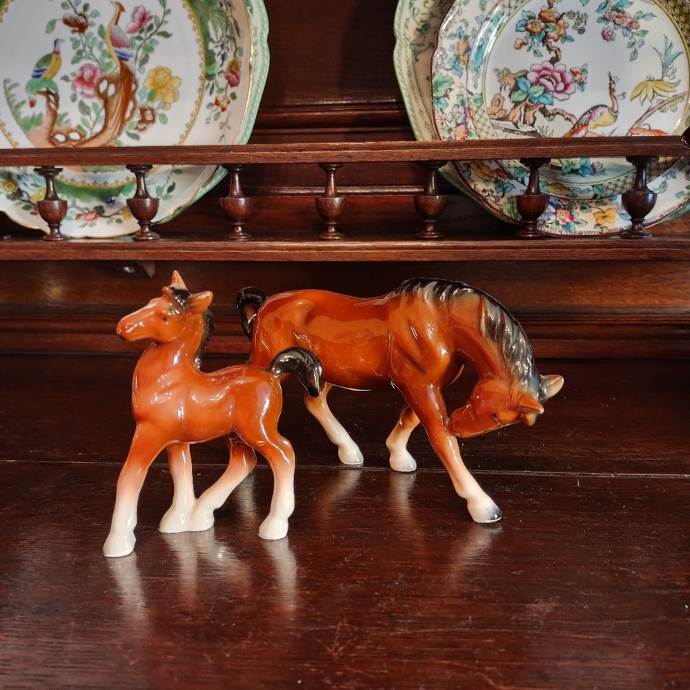 Mare & Foal China Horse Figurines/Statues.2 Vintage Horse Statues